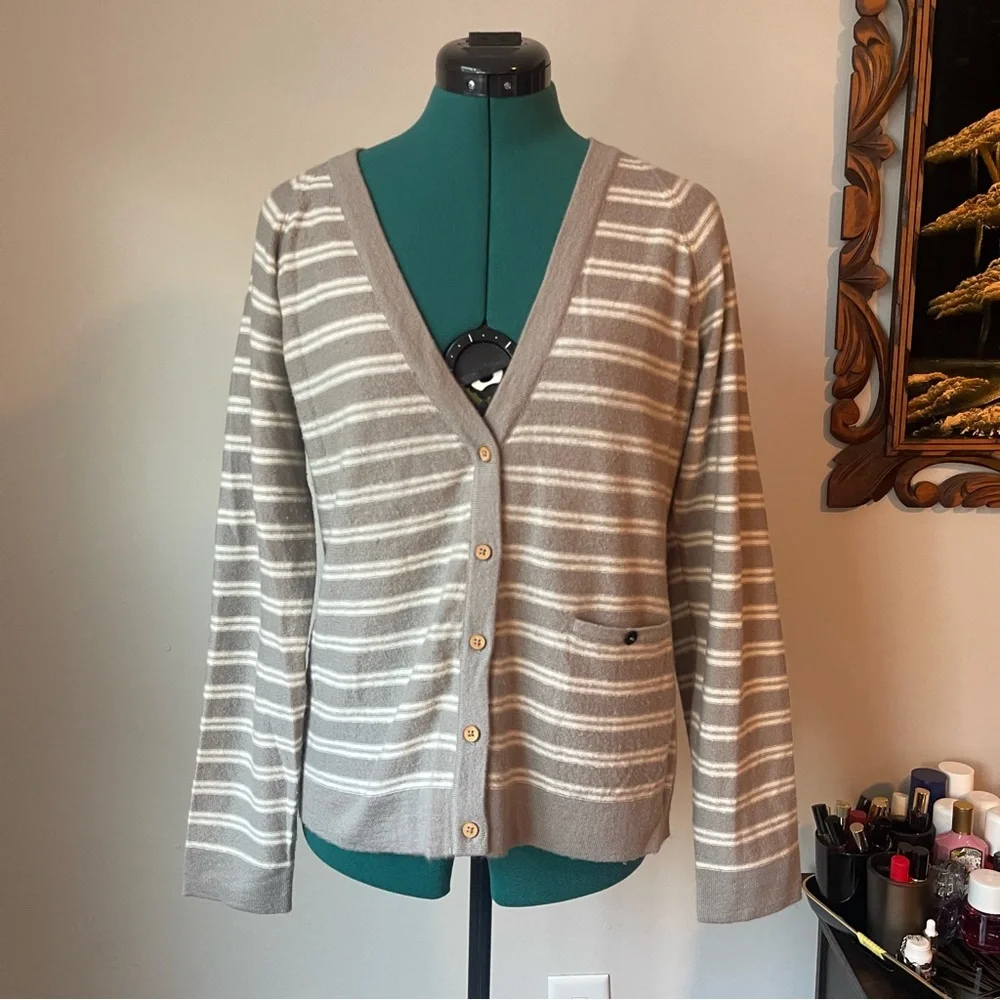 Trovata Wool Cardigan M - Picture 1 of 11